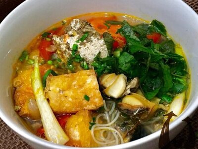 Bún riêu ốc