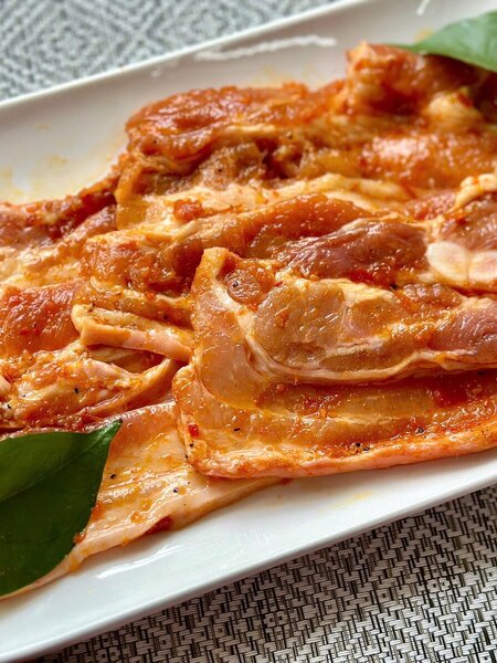 Ba rọi thái mỏng ướp nướng