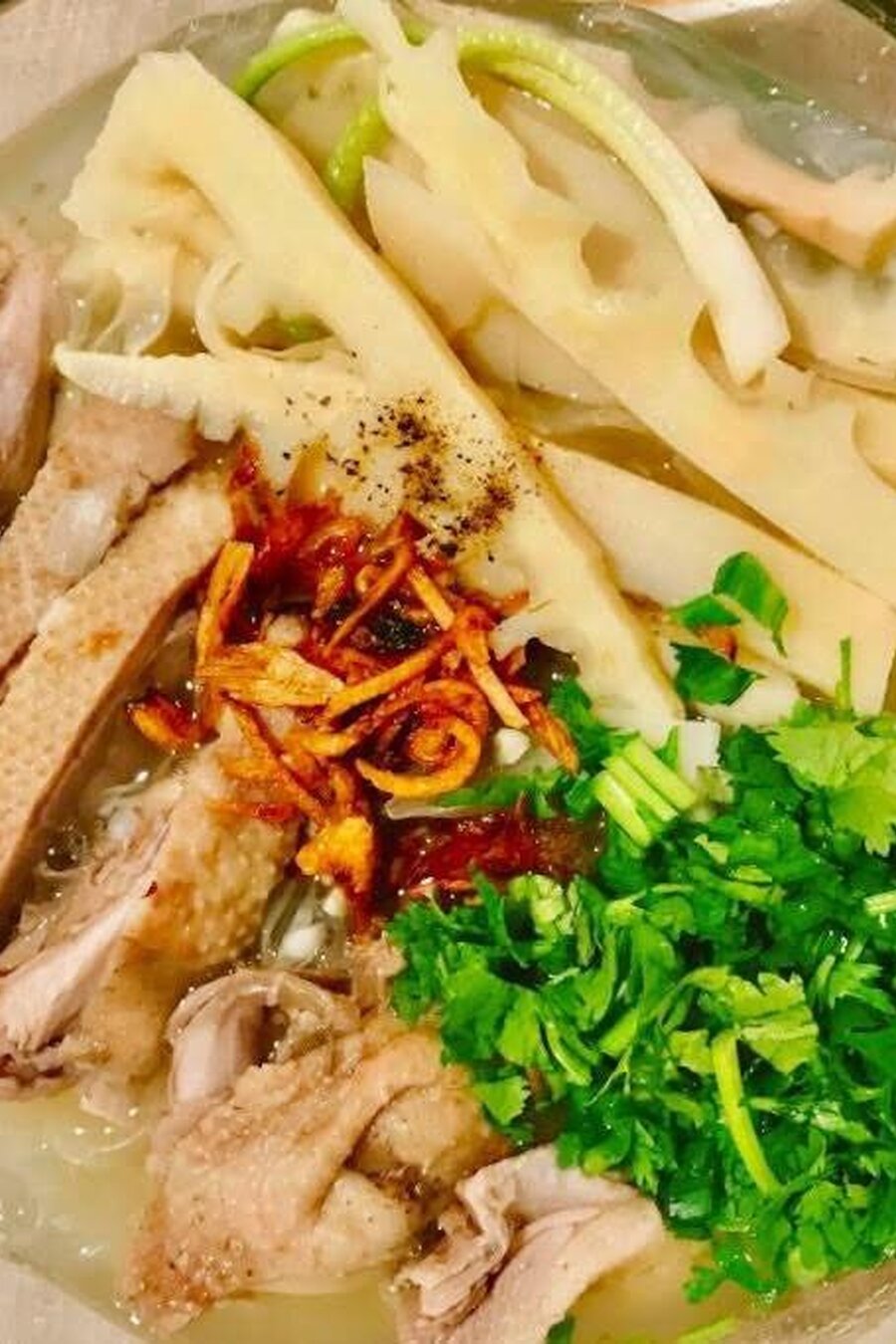 Combo lẩu nấu Vịt xáo măng