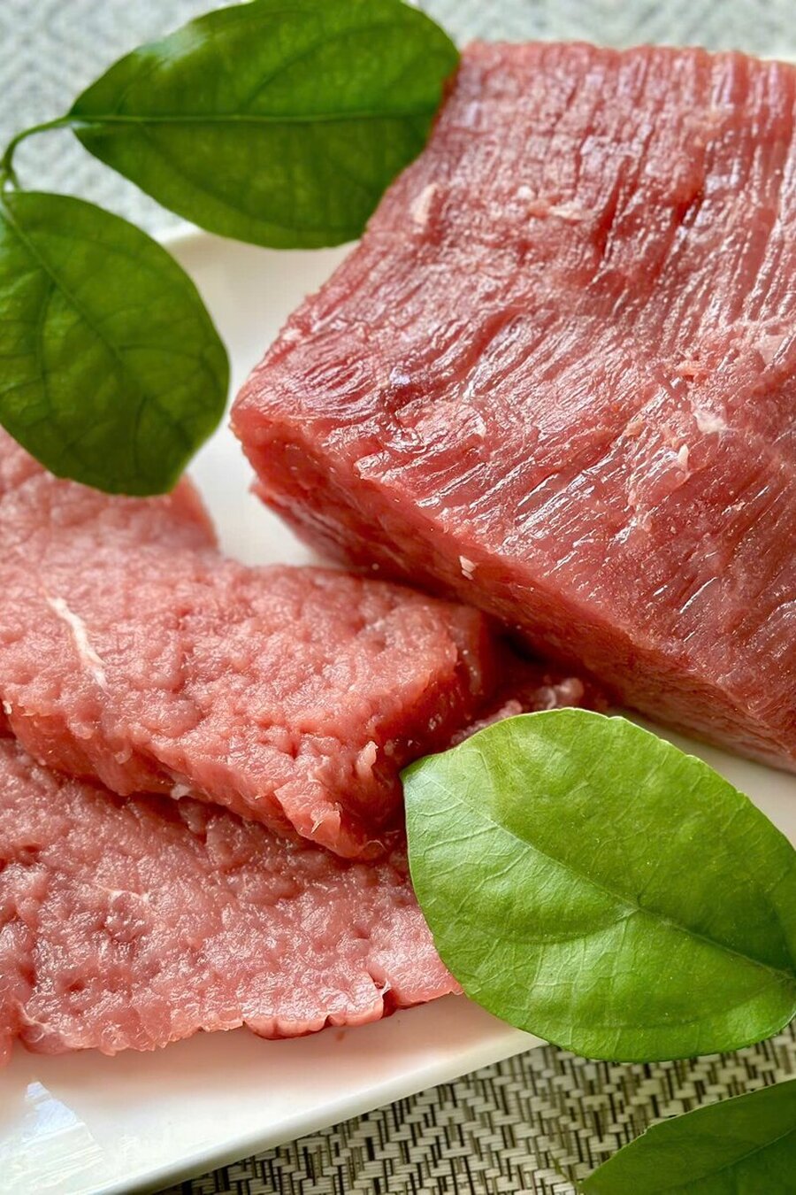 Đùi bò beefsteak để nguyên