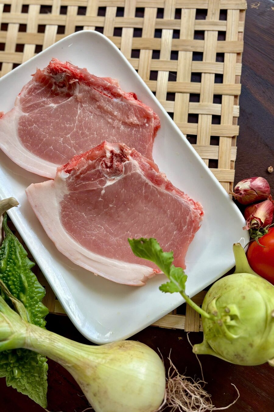 Cốt lết liền da 