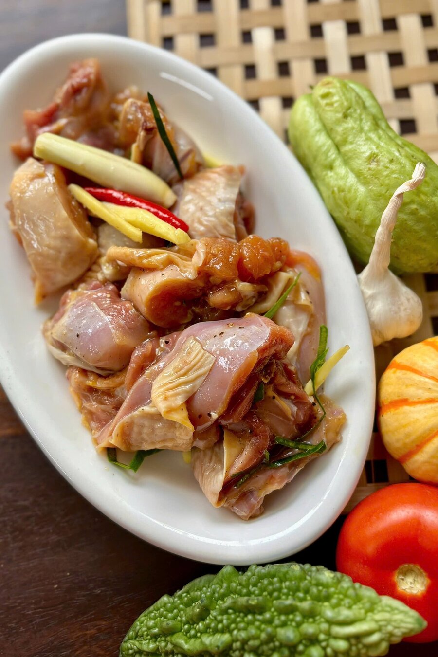 Gà ướp kho sả gừng