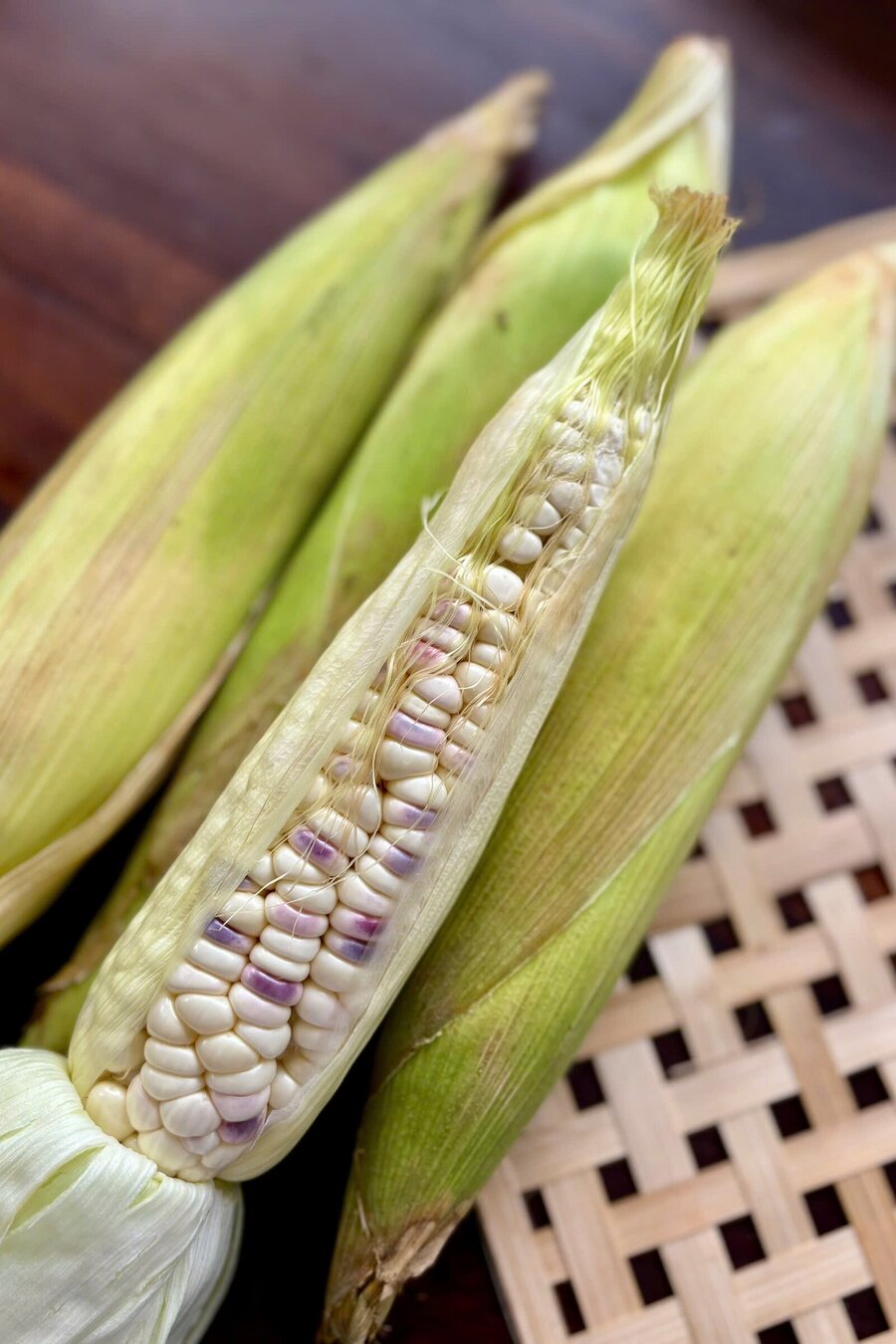 Bắp nếp trắng tím
