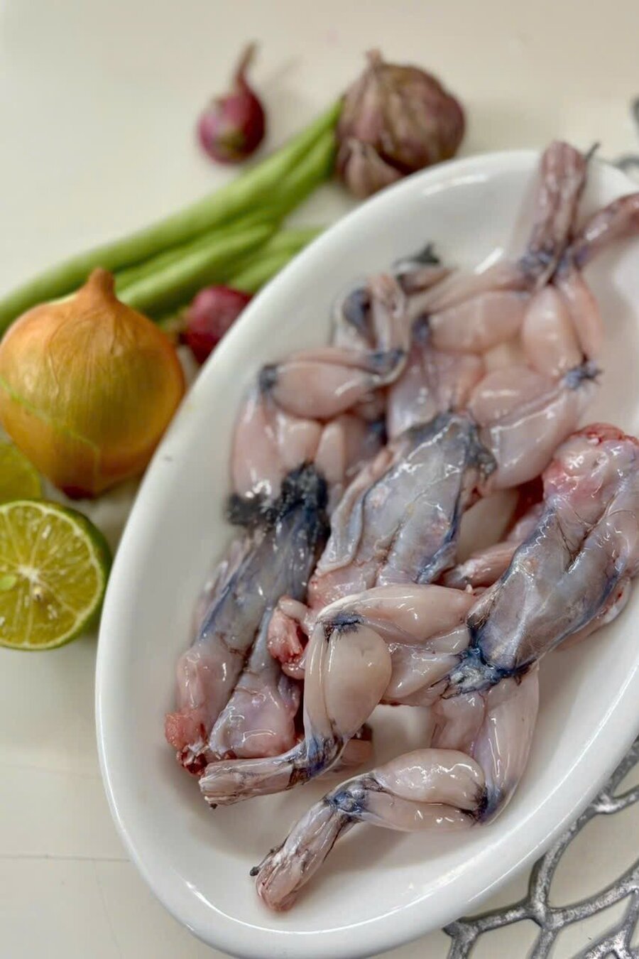 Ếch Thiên Nhiên