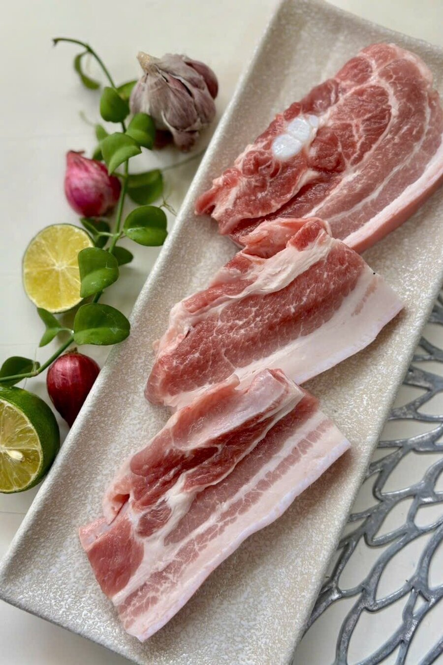 Ba rọi rút xương thái mỏng